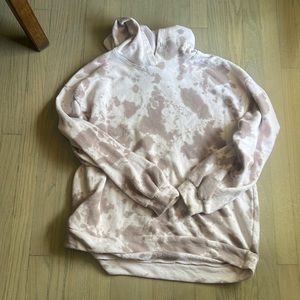 cute purple tye dye hoodie that’s oversized and super comfy